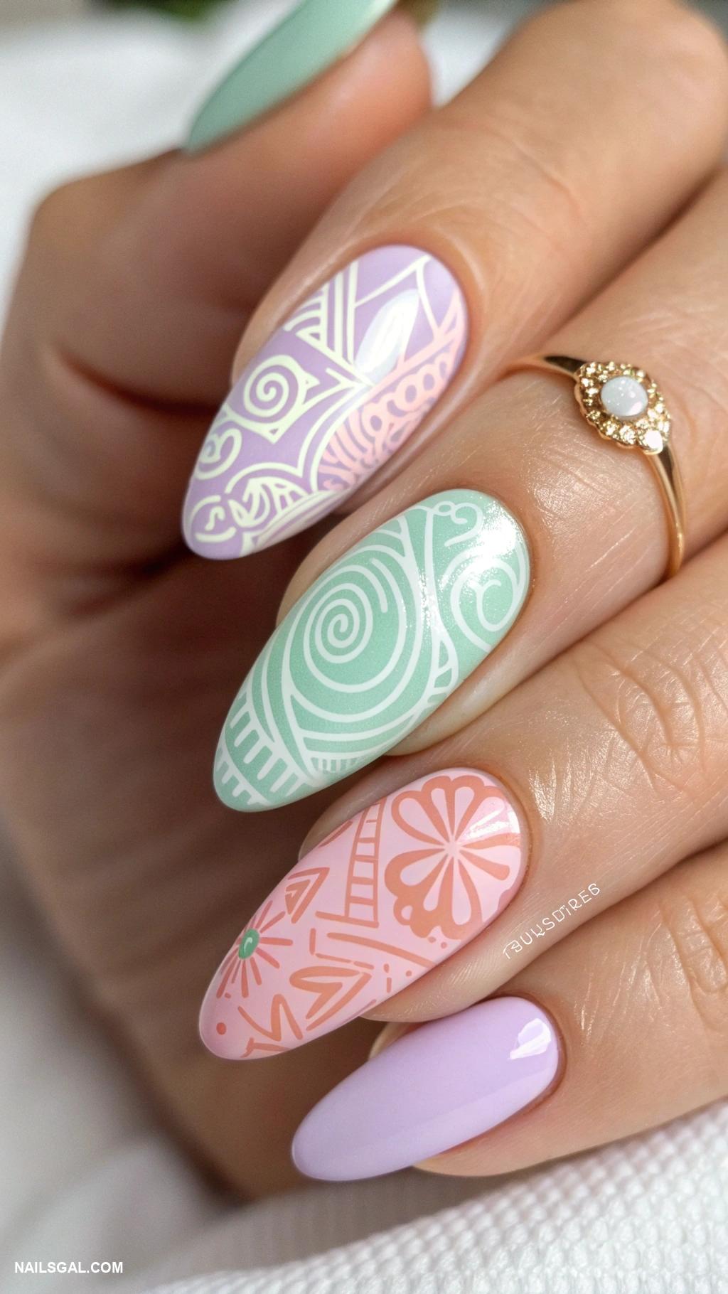 cute nails Chic abstract nail patterns
