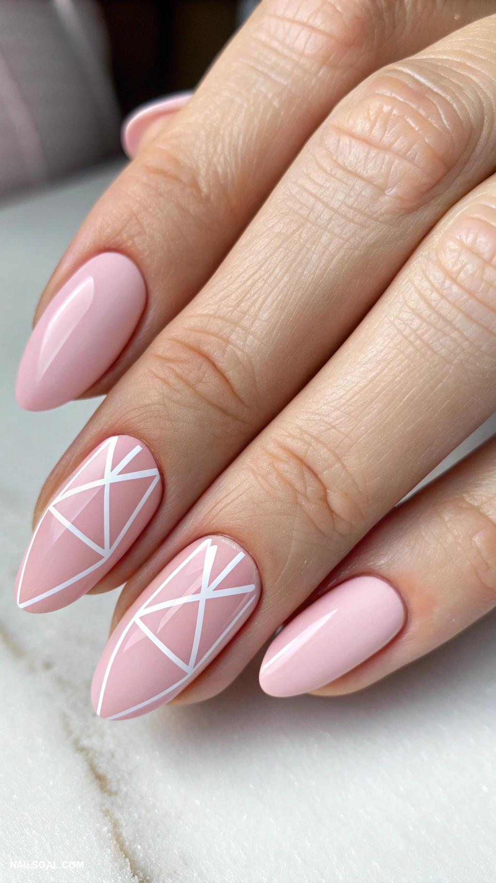 maine nails Negative space with minimalist design