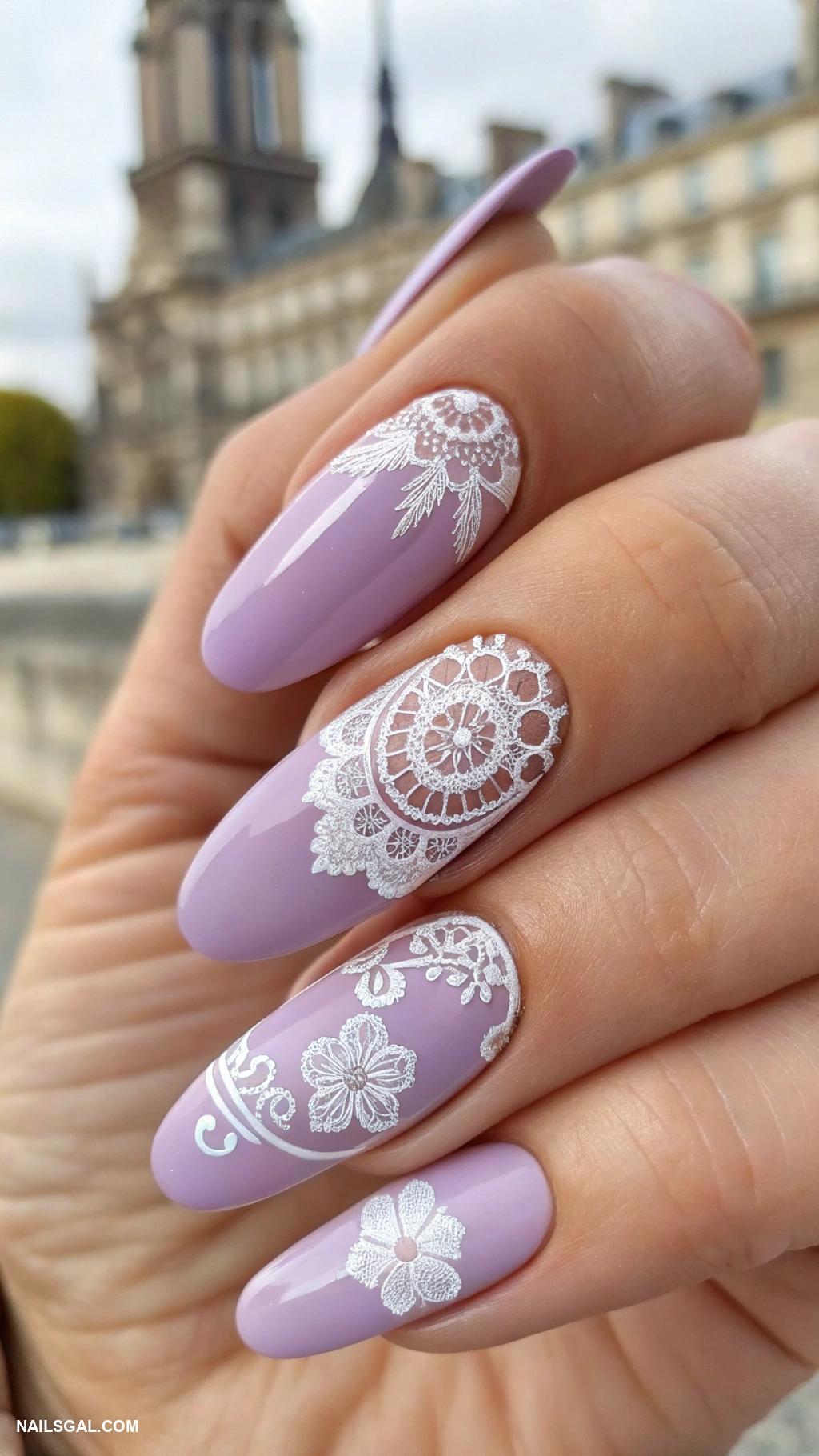 paris nails Soft lavender with lace details